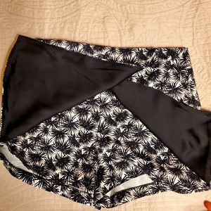 MK Skorts